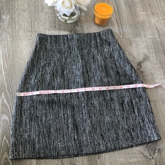 H&M High Waisted Skirt New - Picture 5 of 10